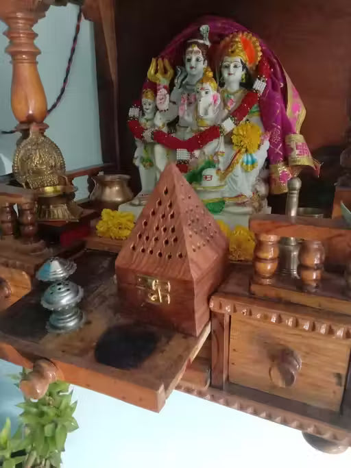 Wooden Incense Holder (Set of 2)